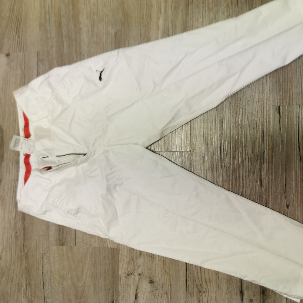Nwot, Puma golf capris, size 0 with stretch